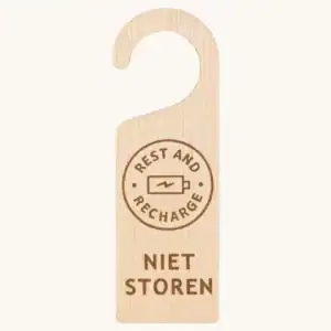 Rest and recharge houten deurhanger - niet storen!